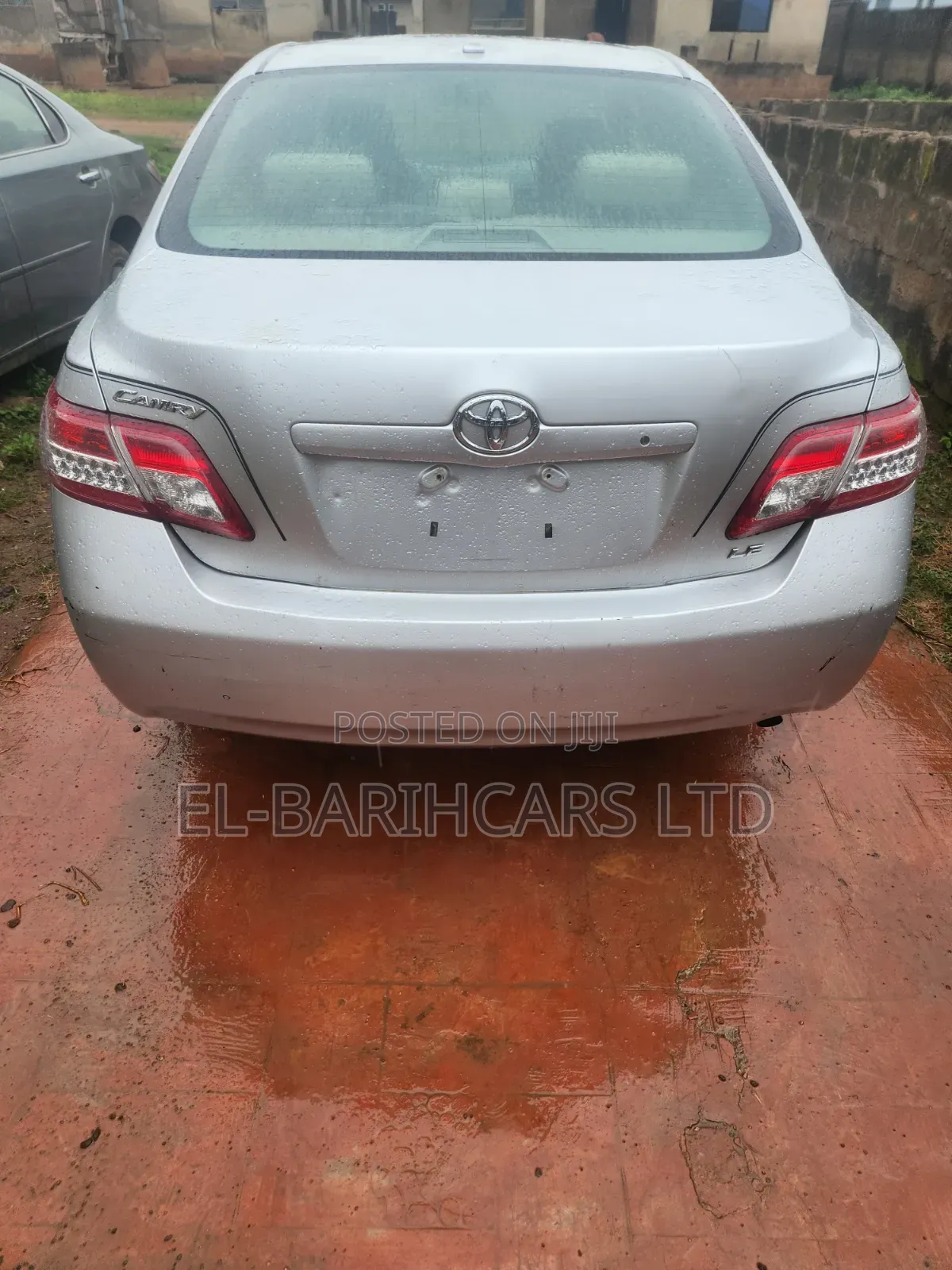 Toyota Camry 2011 Silver
