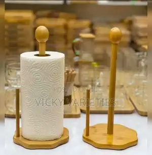 Bamboo Tissue Holder