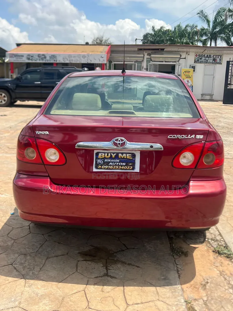 Toyota Corolla LE 2005 Red