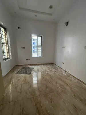 1bdrm Shared Apartment in Royal Pine, Lekki Expressway for rent