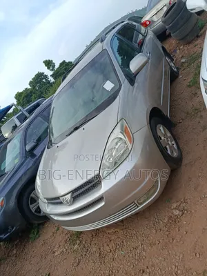 Toyota Sienna LE FWD 2006 Silver