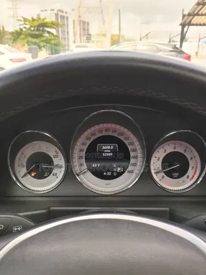 Mercedes-Benz GLK-Class 350 4MATIC 2014 Gray
