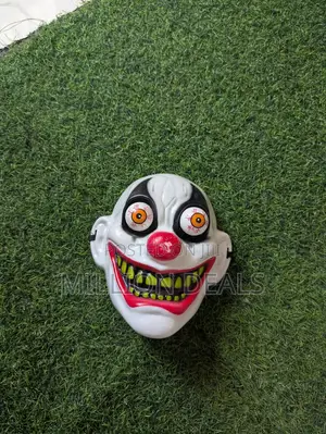 Weird Classic Halloween Party Face Mask