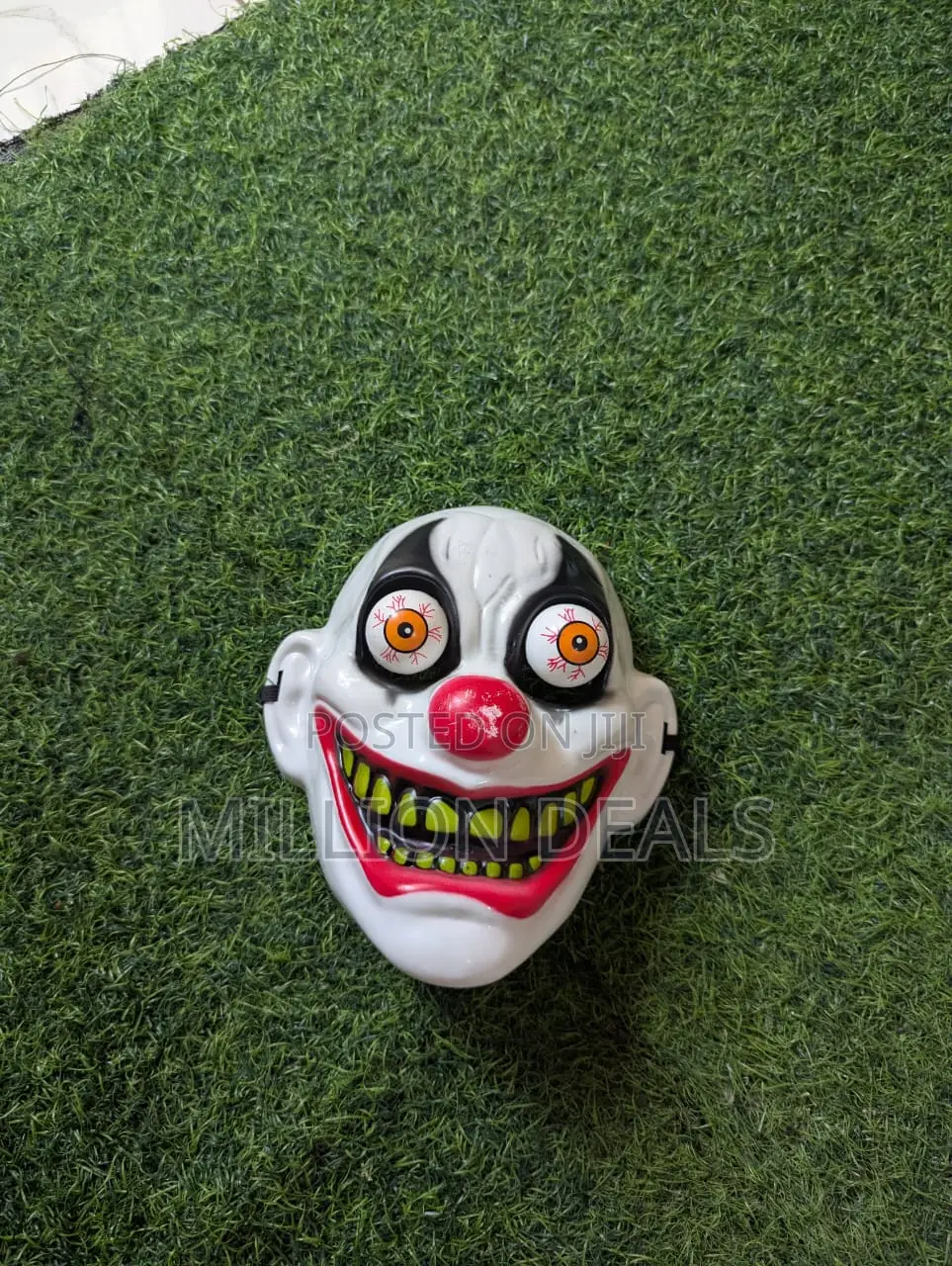 Weird Classic Halloween Party Face Mask