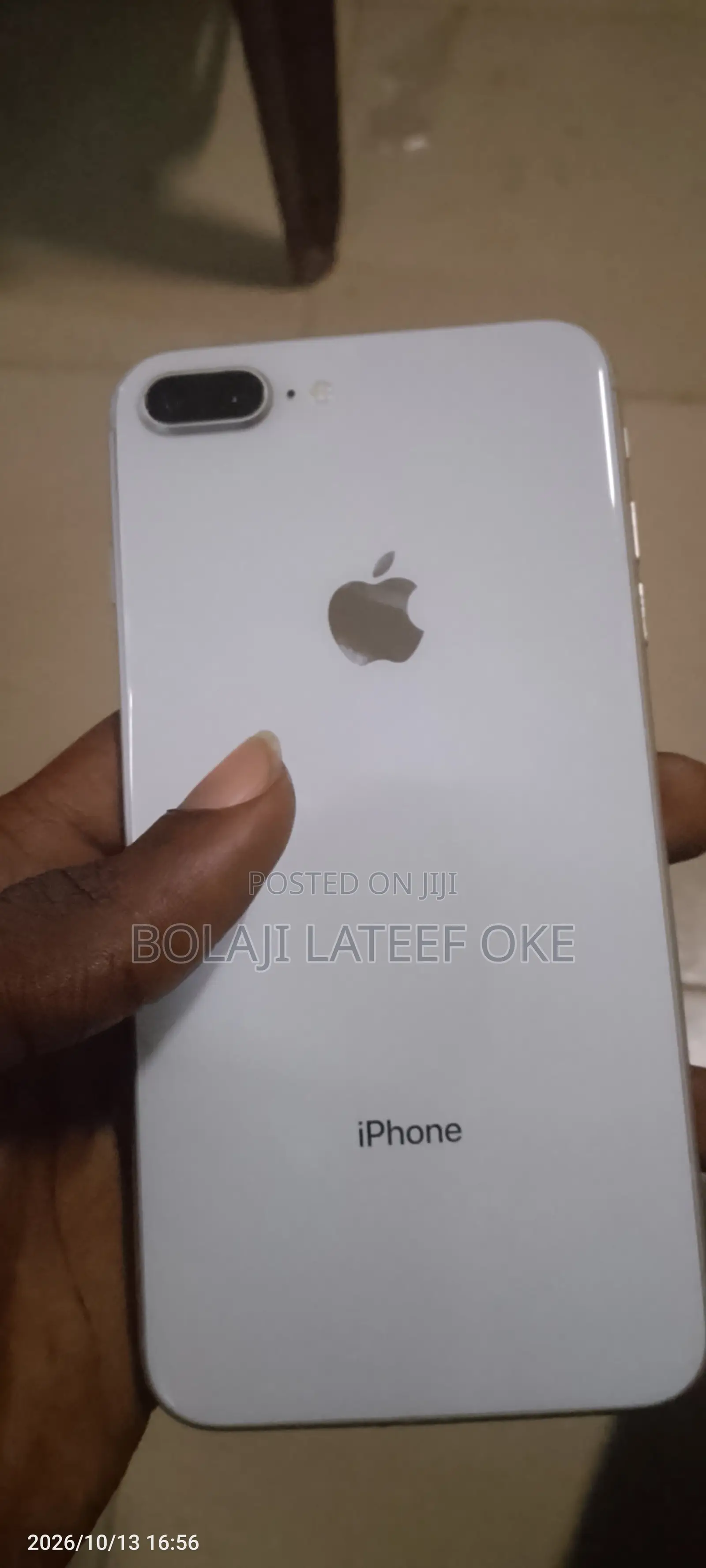 Apple iPhone 8 Plus 64 GB White