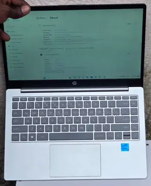 Laptop HP 14-ep0063 16GB Intel Core i5 SSD 512GB