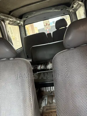 Volkswagen Transporter 2010 White