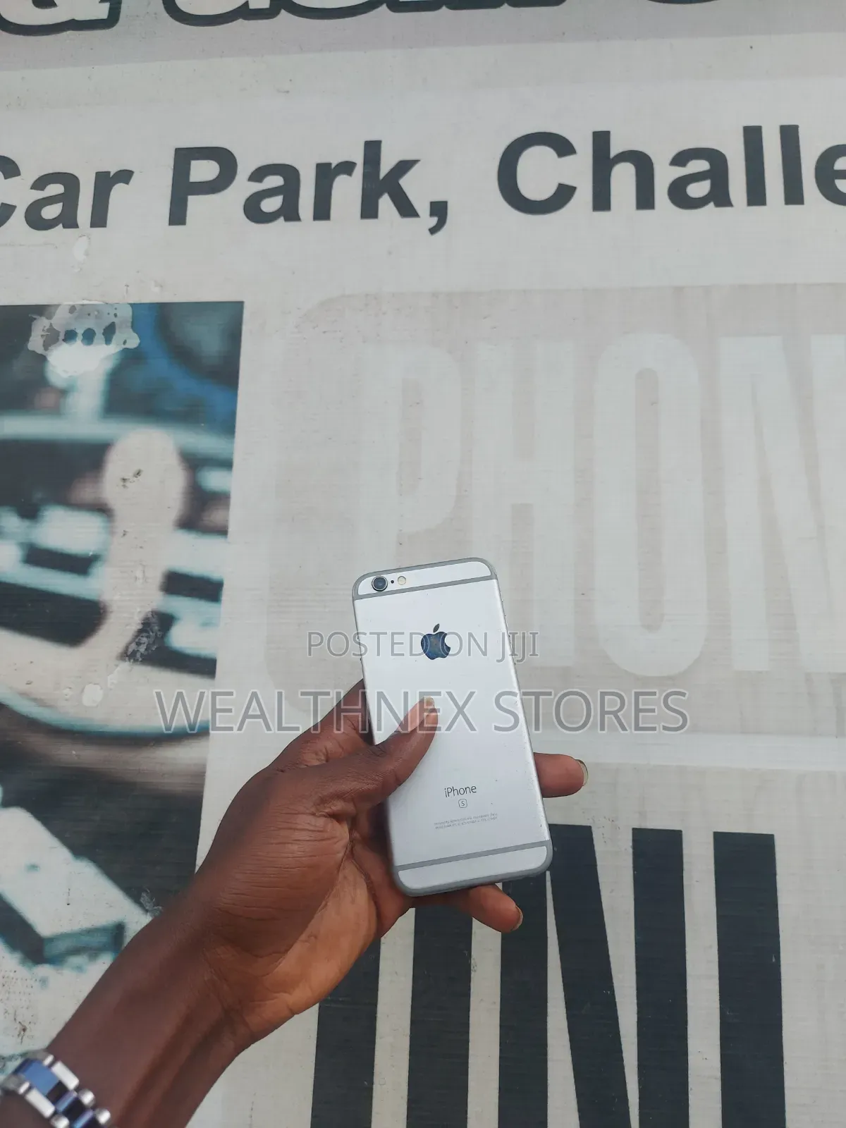 Apple iPhone 6s 32 GB White