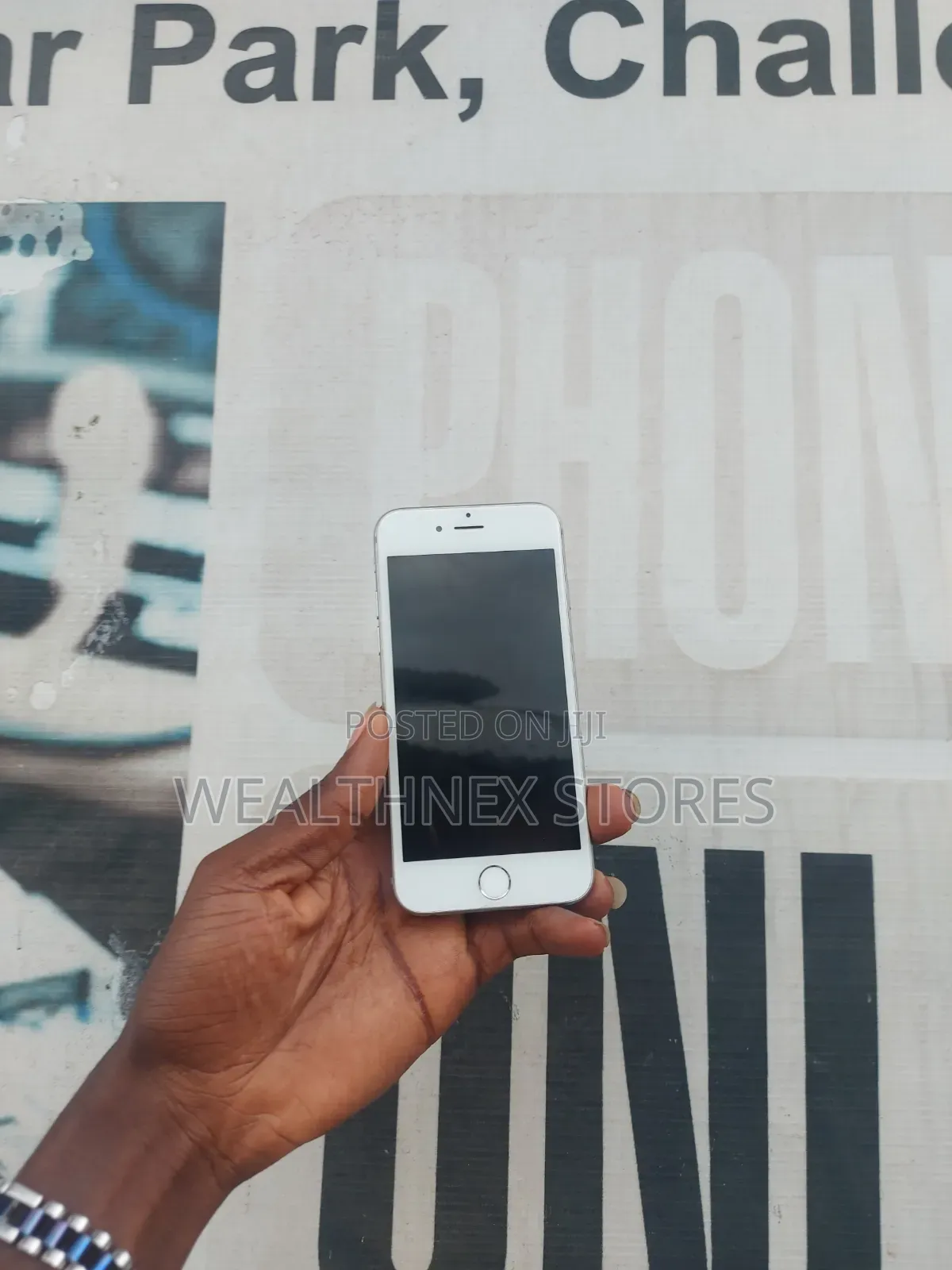 Apple iPhone 6s 32 GB White