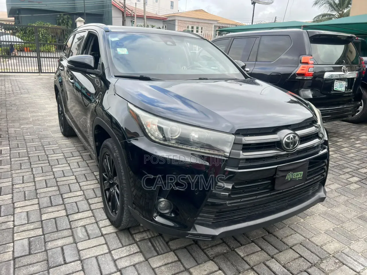 Toyota Highlander SE 2019 Black