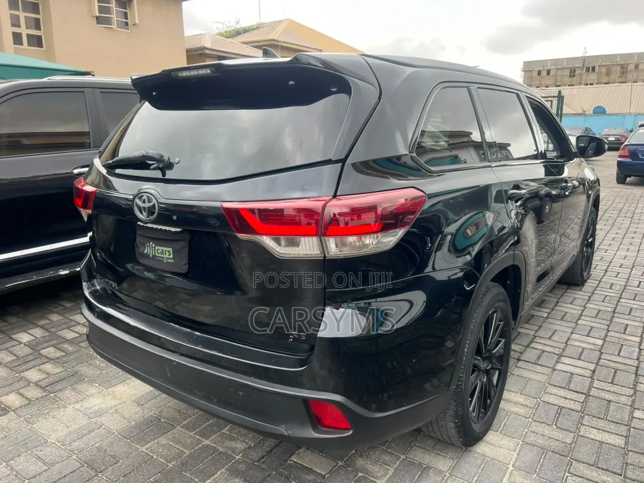 Toyota Highlander SE 2019 Black