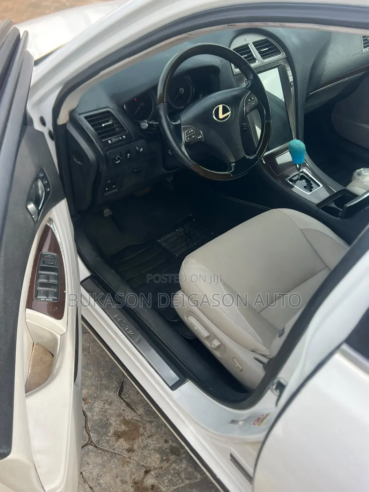 Lexus ES 350 FWD 2013 White