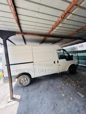 Ford Transit 2001 White