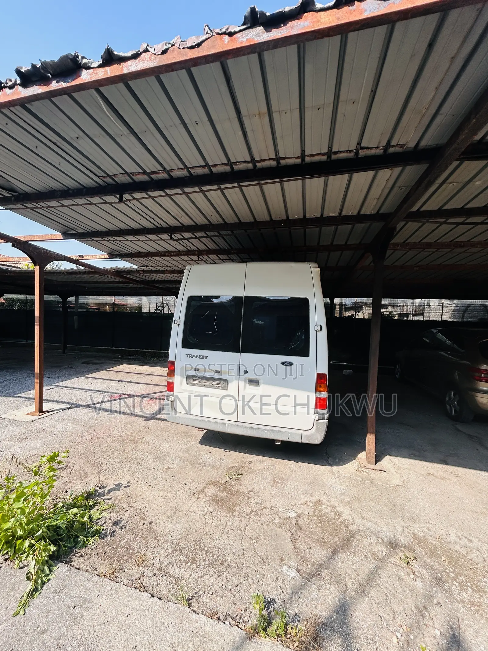Ford Transit 2001 White
