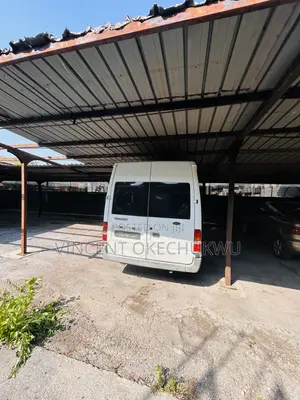 Ford Transit 2001 White