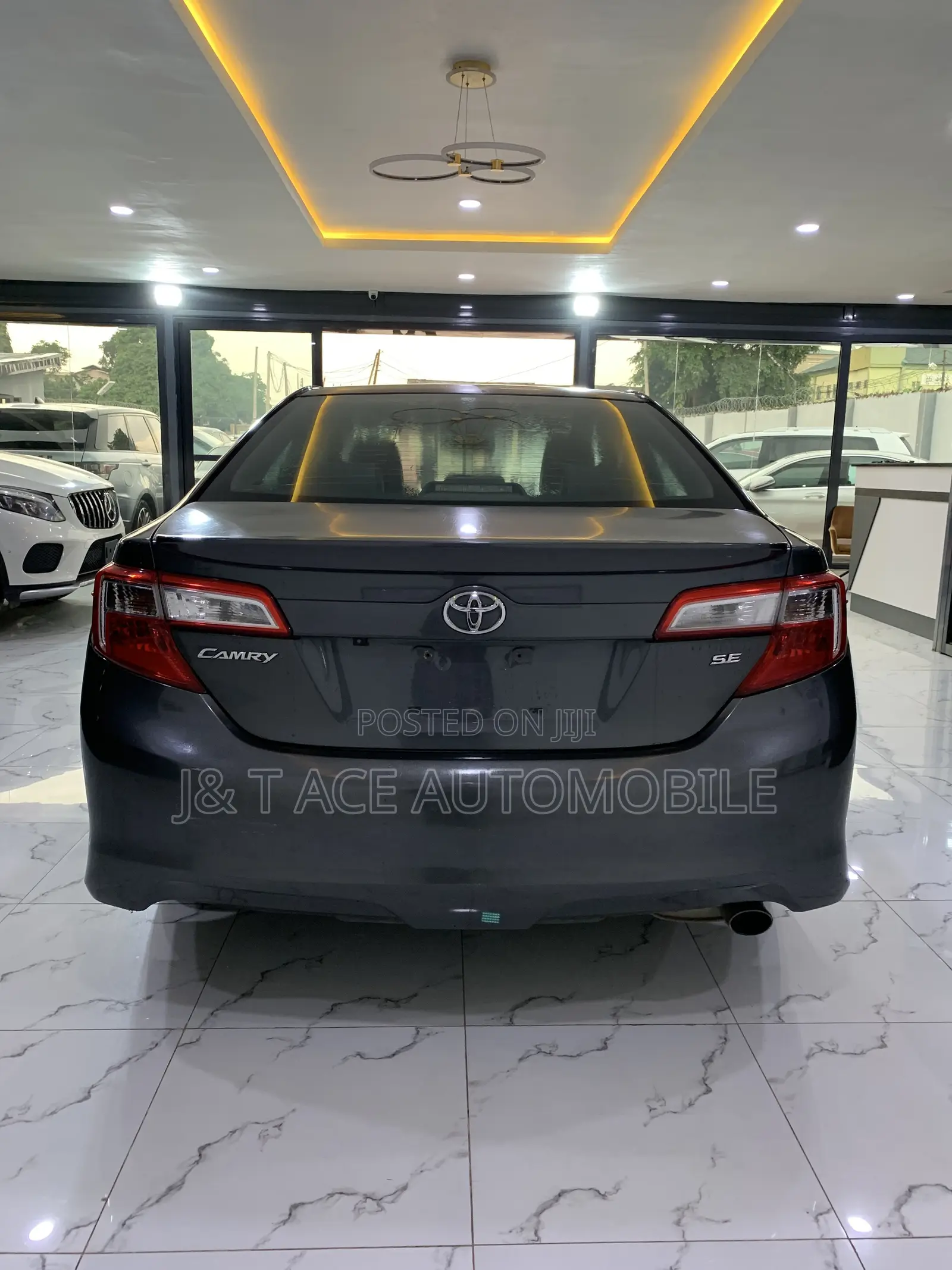 Toyota Camry 2012 Gray
