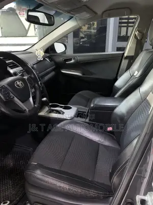 Toyota Camry 2012 Gray
