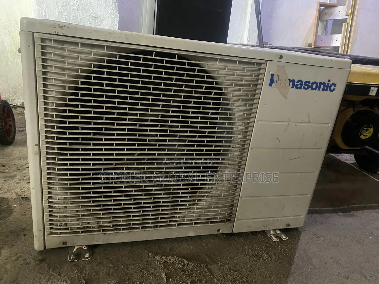 Panasonic Standing AC
