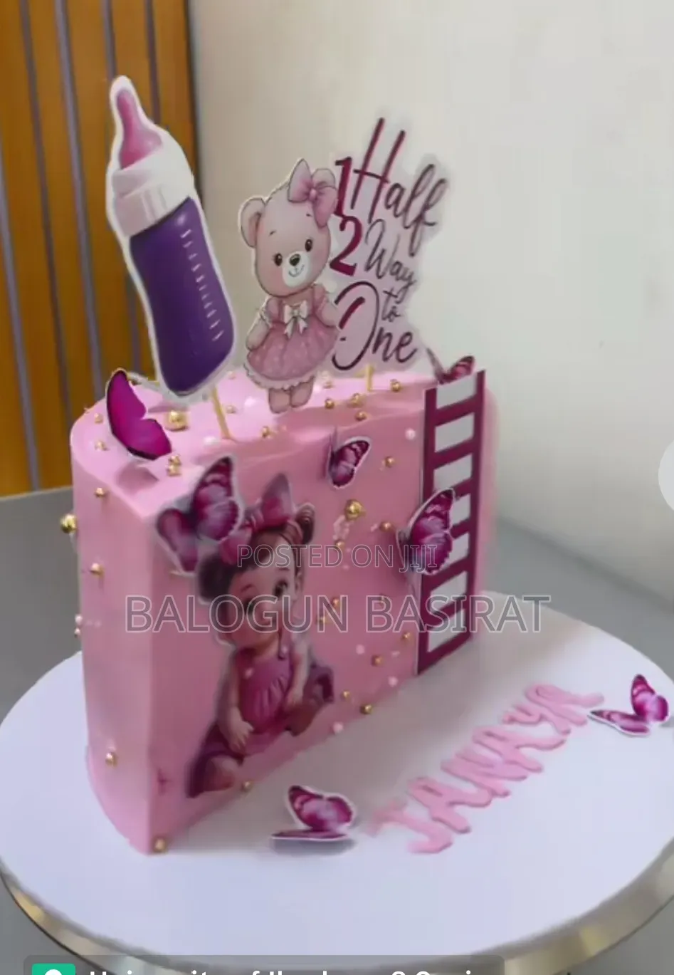 Bazzy Gold Cake