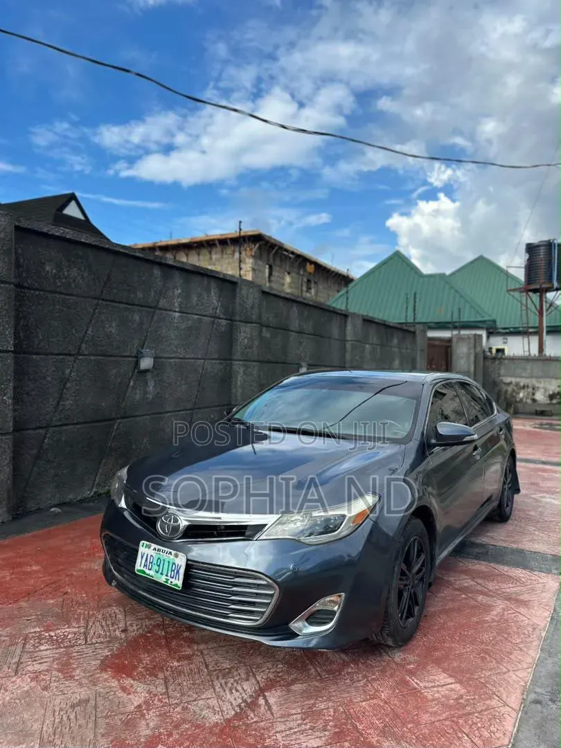 Toyota Avalon 2014 Black