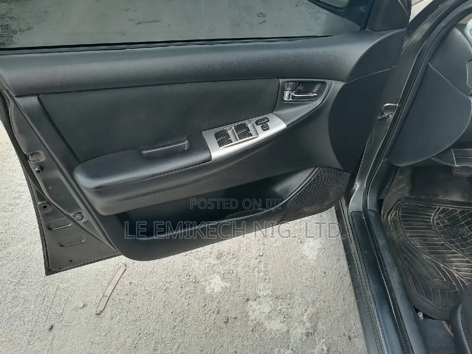 Toyota Corolla 2007 Gray