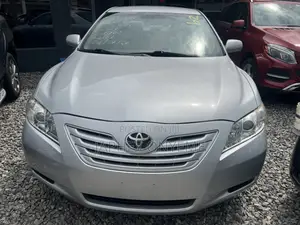 Toyota Camry LE 4dr Sedan (2.4L 4cyl 5A) 2008 Silver