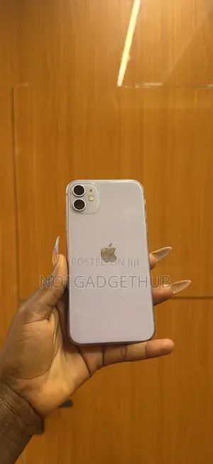 Apple iPhone 11 64 GB Purple