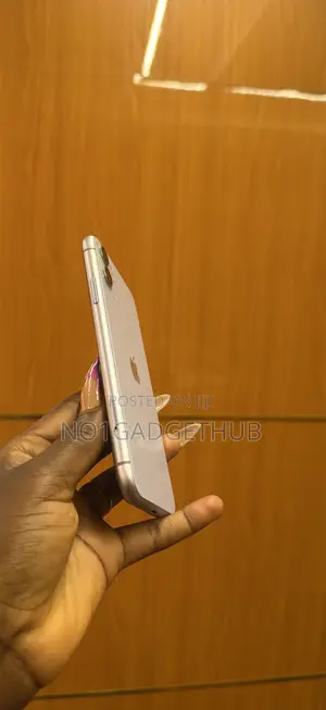 Apple iPhone 11 64 GB Purple