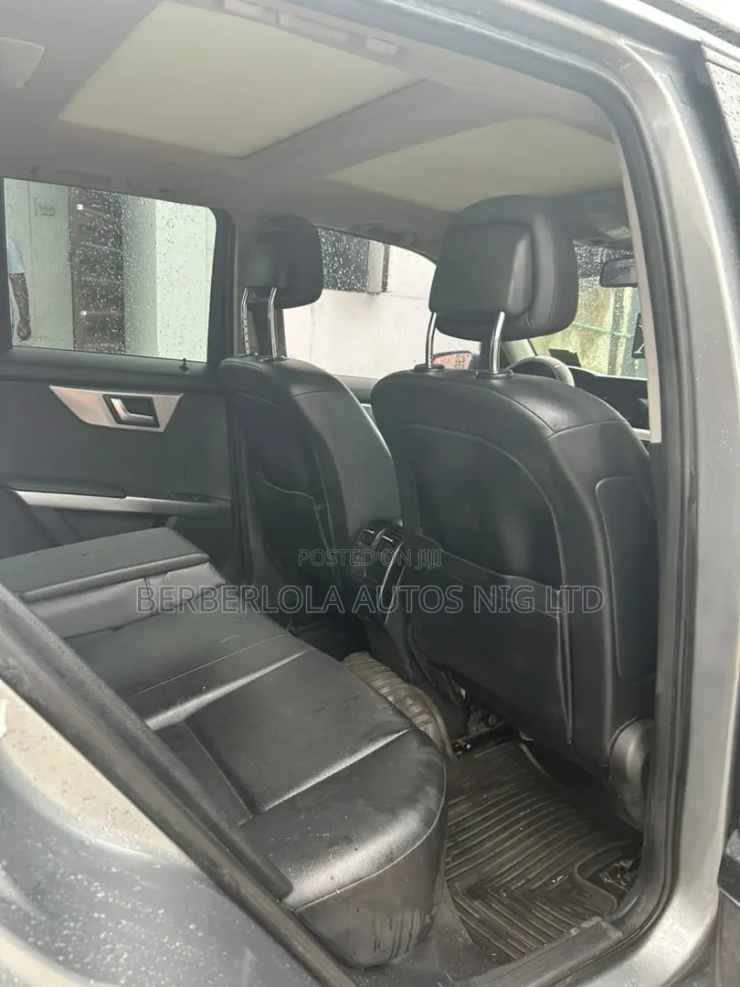 Mercedes-Benz GLK-Class 350 4MATIC 2014 Gray