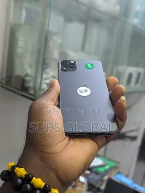 New Apple iPhone 11 Pro Max 256 GB Black