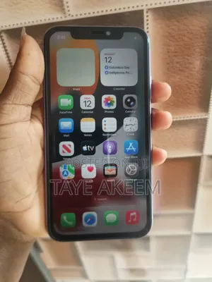 Apple iPhone 11 64 GB White