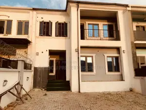 4bdrm Duplex in Naf Valley Estate, for rent