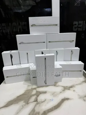 New Apple iPhone Air 256 GB Gold