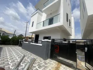 5bdrm Duplex in Apple Junction for rent