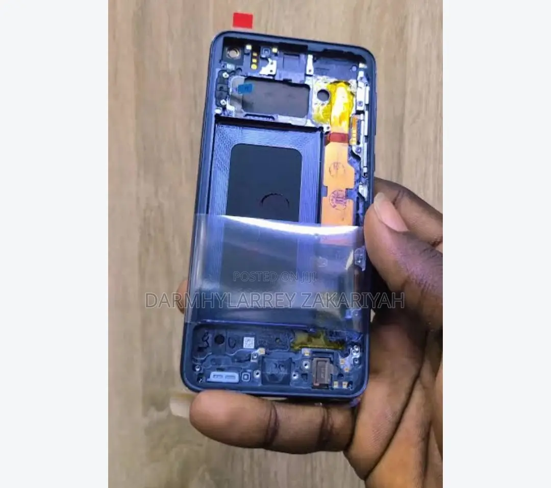 Samsung S10e Screen Replacement