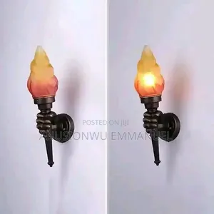 New Nordic Hand Wall Lamp