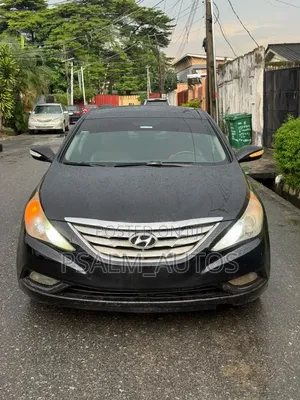 Hyundai Sonata Limited 2.0T Sedan (2.0L 4cyl 6A) 2012 Black