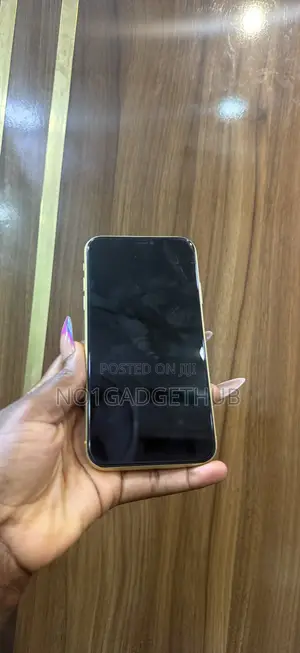 Apple iPhone 11 256 GB Yellow
