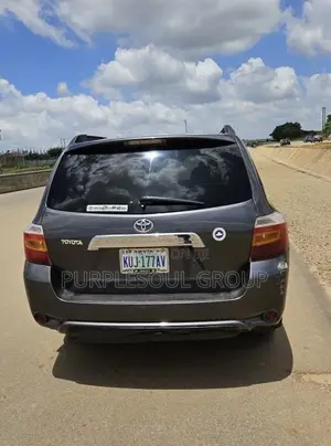 Toyota Highlander 2010 Gray
