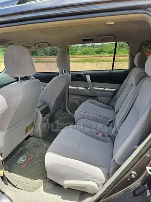 Toyota Highlander 2010 Gray
