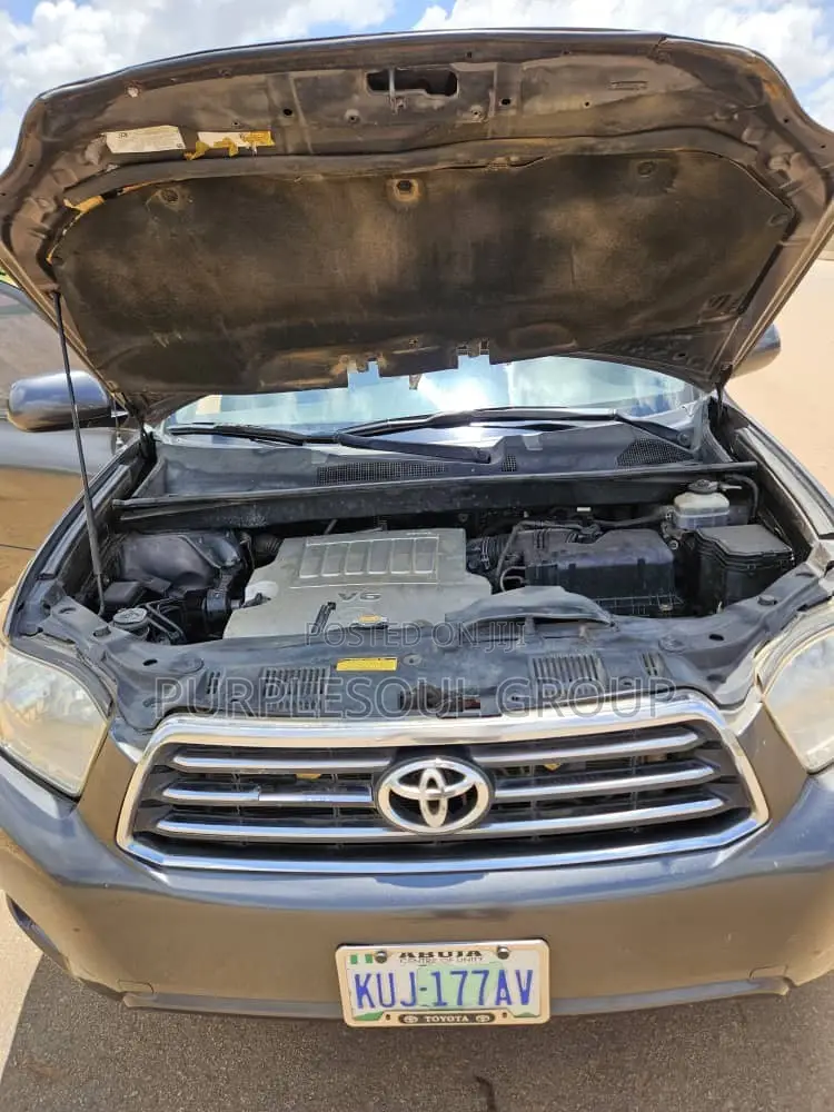 Toyota Highlander 2010 Gray