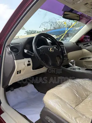 Lexus IS 250 4WD 2009 Red