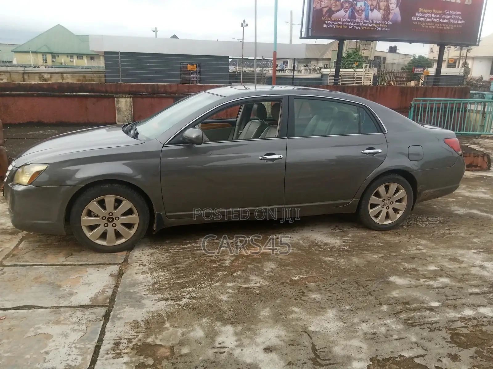 Toyota Avalon 2006 Gray