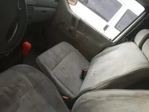 Volkswagen Transporter 2003 White