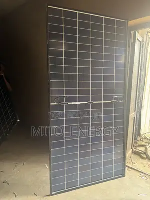 585w Bifacial Panel