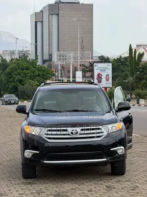 Toyota Highlander 2013 Black