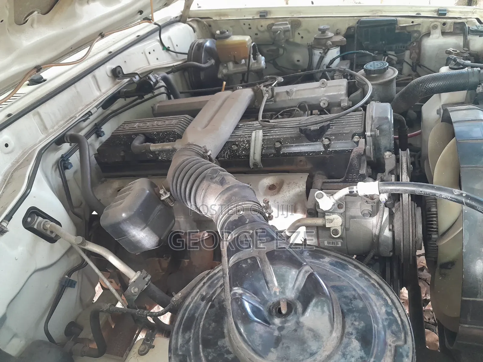 Toyota Land Cruiser 2013 White