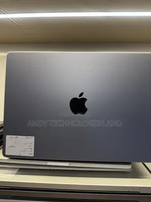 Laptop Apple MacBook Pro 2023 M2 Pro 16GB Apple M2 SSD 512GB