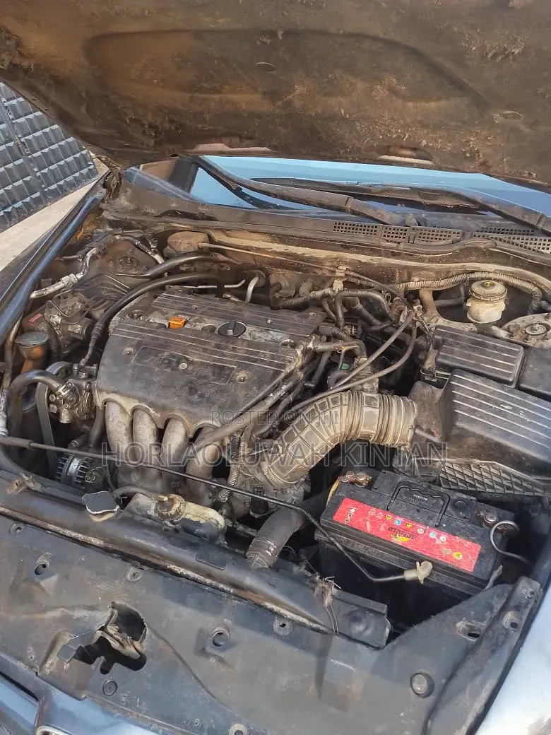 Honda Accord 2004 Gray