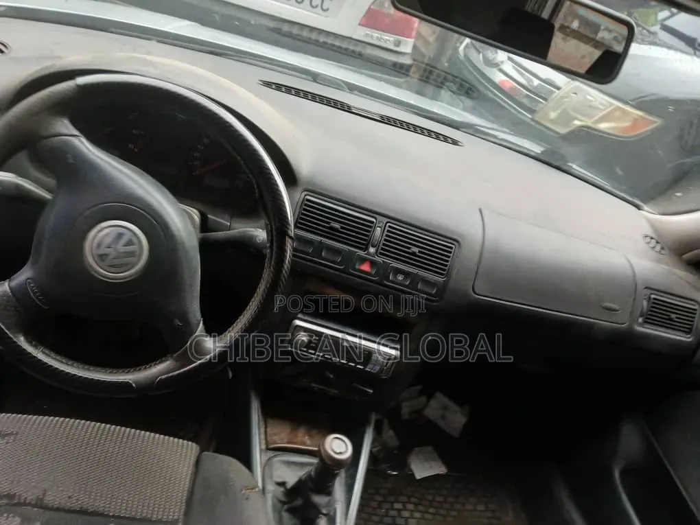 Volkswagen Golf 2006 Silver